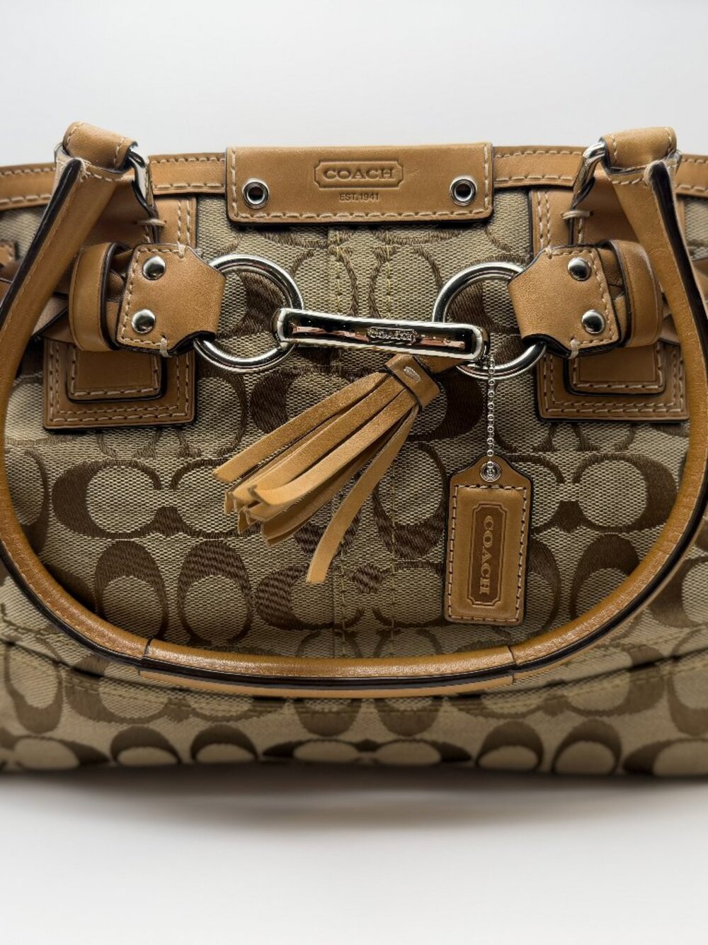 Coach Hamptons Signature Carryall F13068 – Khaki & Tan